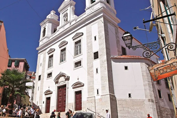ALFAMA FREE TOUR IGREJA SÃO MIGUEL