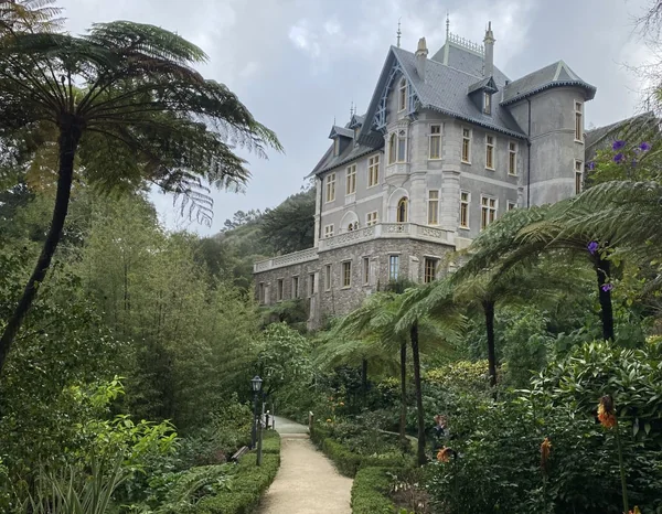 Sintra Free Tour Biester Palace